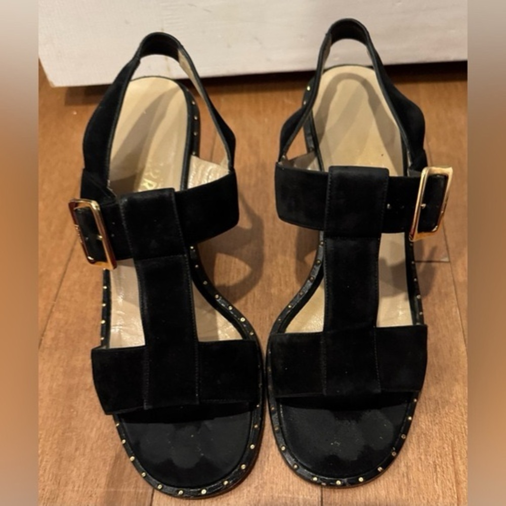 Salvatore Ferragamo Black T strap Sandals heel Gold studs chunky buckle rare7.5 - Picture 3 of 5
